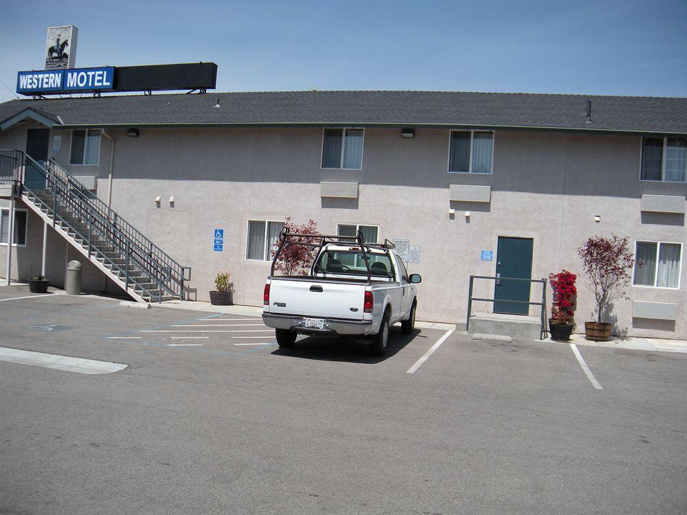 Western Motel Salinas Exteriér fotografie